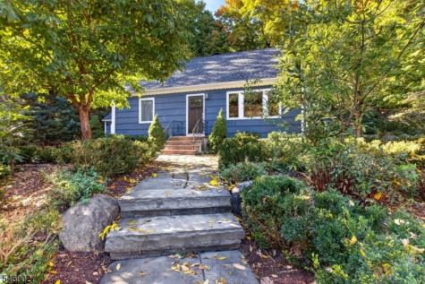 255 Smull Avenue North Caldwell NJ 07006