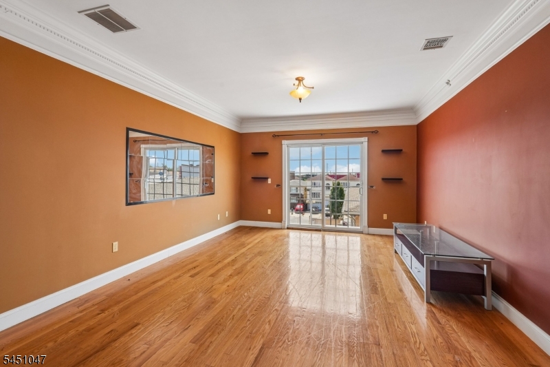 411 Chestnut Street Newark NJ 07105