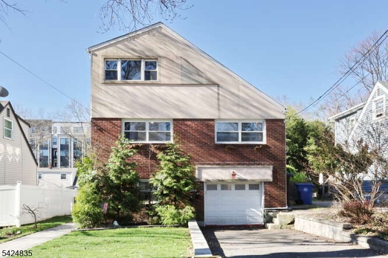 266 Coolidge Avenue Englewood NJ 07631