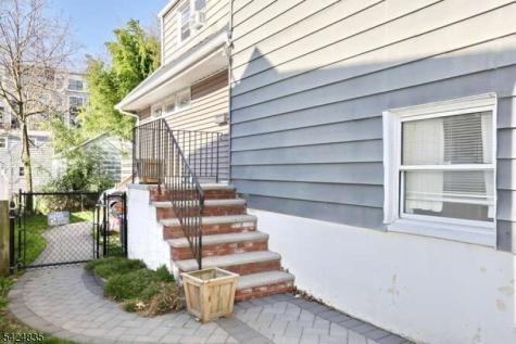 266 Coolidge Avenue Englewood NJ 07631