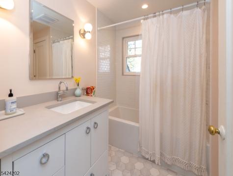 105 Durand Road Maplewood NJ 07040