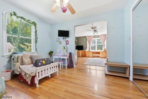 71 Hackberry Place Clifton NJ 07013