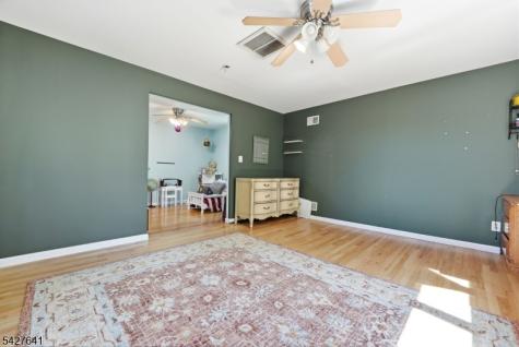 71 Hackberry Place Clifton NJ 07013