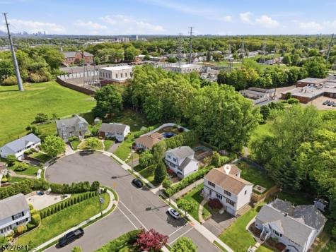 71 Hackberry Place Clifton NJ 07013