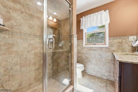 71 Hackberry Place Clifton NJ 07013