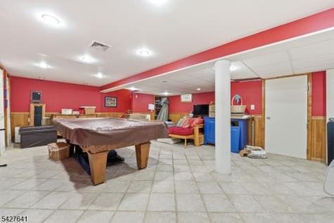 71 Hackberry Place Clifton NJ 07013