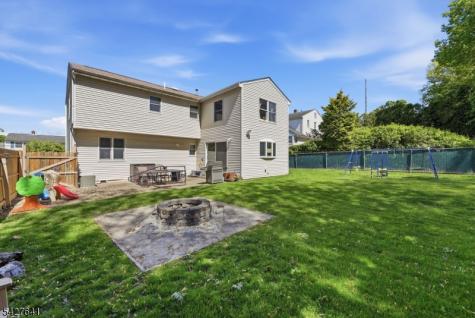 71 Hackberry Place Clifton NJ 07013