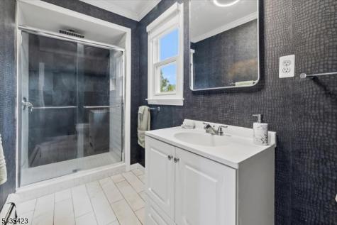 11 Nottingham Road West Orange NJ 07052