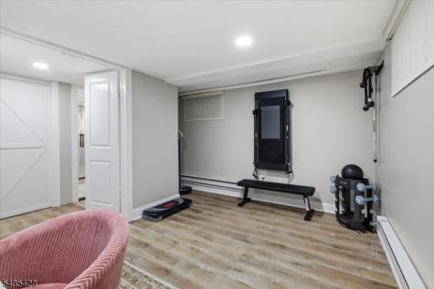 11 Nottingham Road West Orange NJ 07052