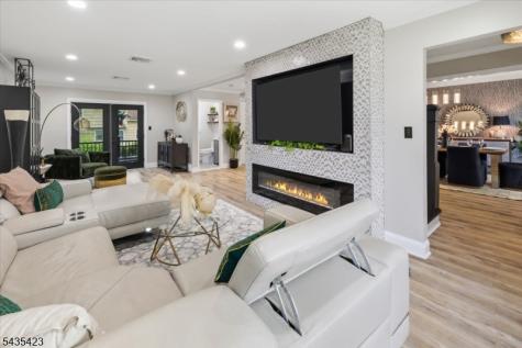 11 Nottingham Road West Orange NJ 07052
