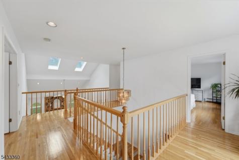 4 Tania Court Roxbury NJ 07876