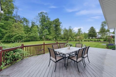 4 Tania Court Roxbury NJ 07876