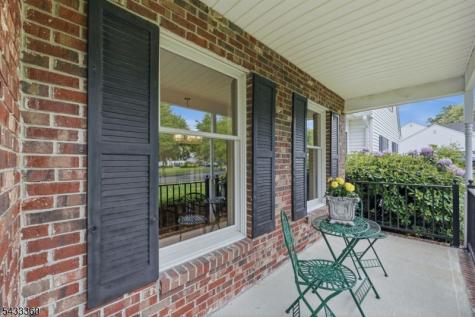 4 Tania Court Roxbury NJ 07876
