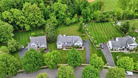 4 Tania Court Roxbury NJ 07876