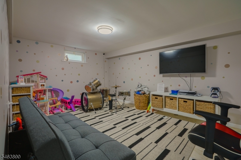214 Villa Place Rahway NJ 07065