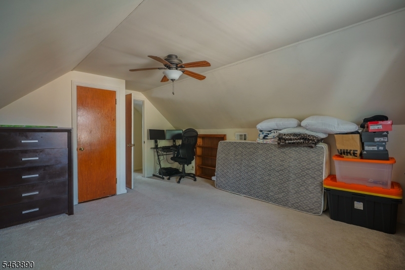 214 Villa Place Rahway NJ 07065