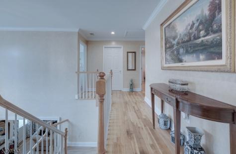 4 Reiher Court West Caldwell NJ 07006