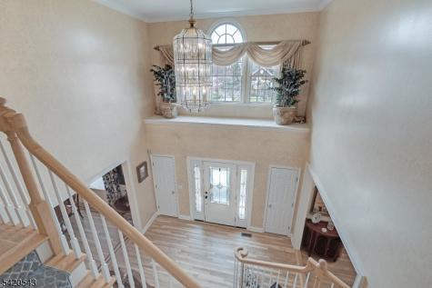 4 Reiher Court West Caldwell NJ 07006