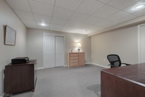 4 Reiher Court West Caldwell NJ 07006