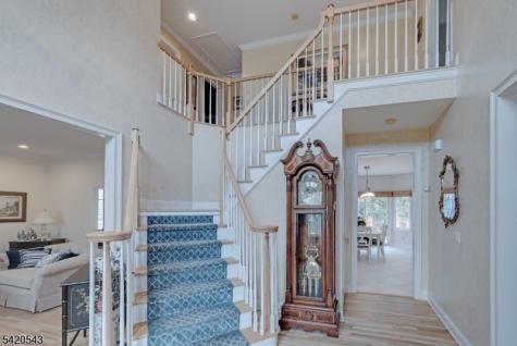 4 Reiher Court West Caldwell NJ 07006