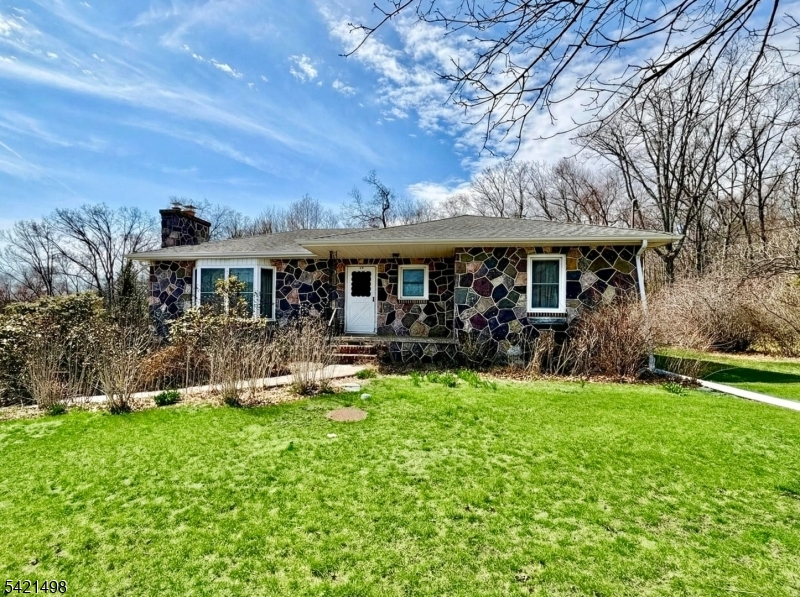 17 Hilltop Road West Milford NJ 07435