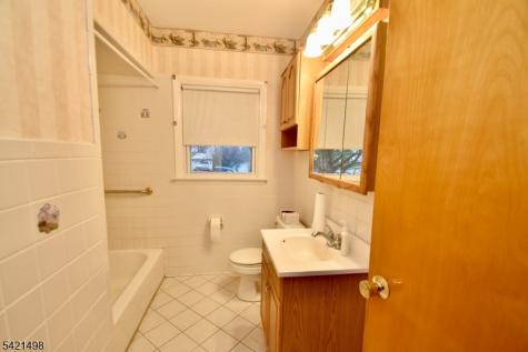 17 Hilltop Road West Milford NJ 07435