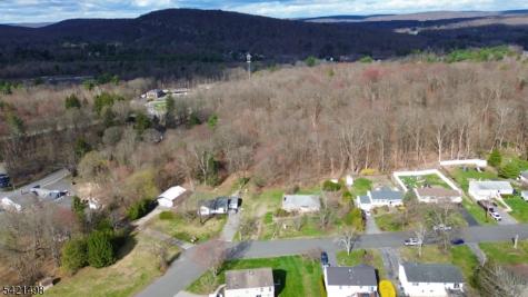 17 Hilltop Road West Milford NJ 07435