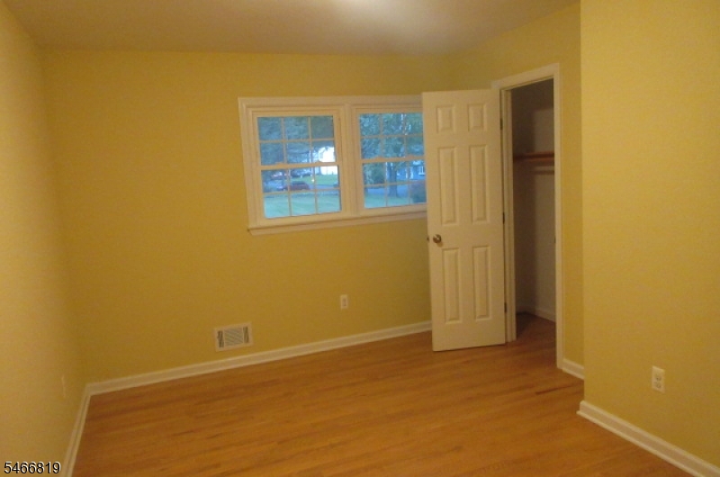 11 Ellam Drive Randolph NJ 07869