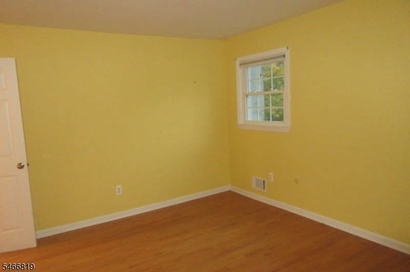 11 Ellam Drive Randolph NJ 07869