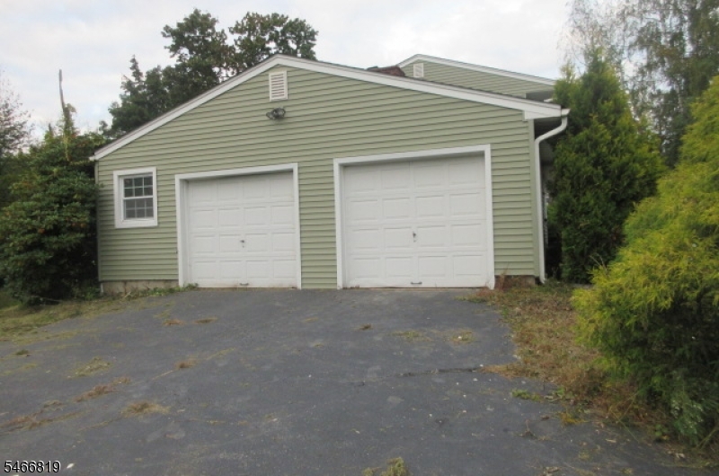 11 Ellam Drive Randolph NJ 07869