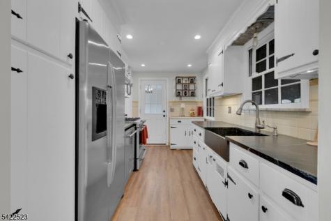 369 Union Avenue Middlesex NJ 08846