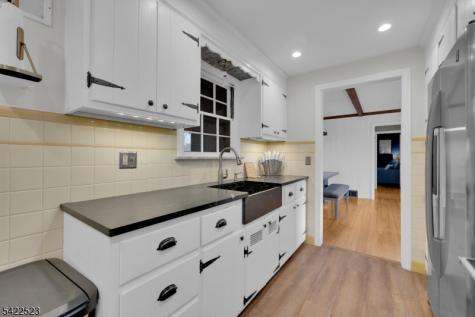369 Union Avenue Middlesex NJ 08846