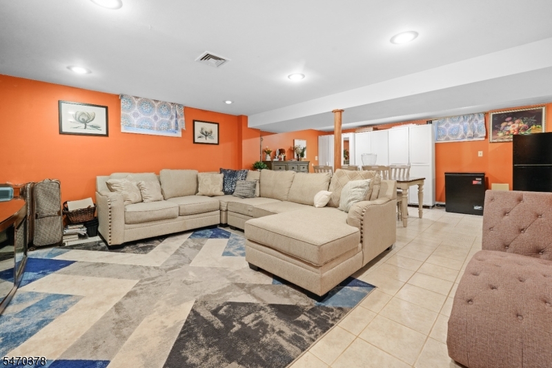 757 Rodgers Court Rahway NJ 07065