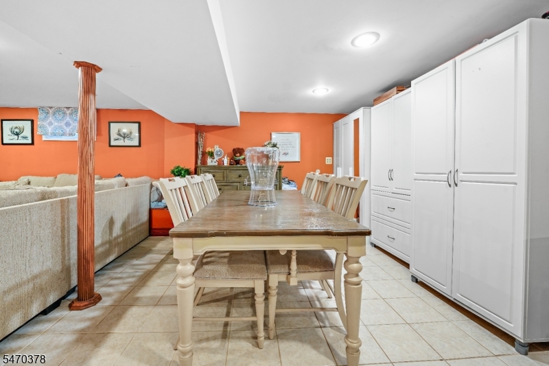 757 Rodgers Court Rahway NJ 07065