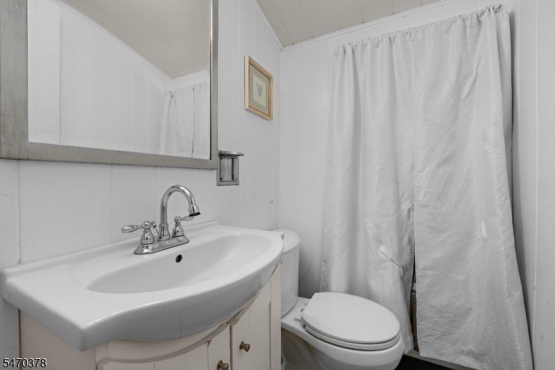 757 Rodgers Court Rahway NJ 07065