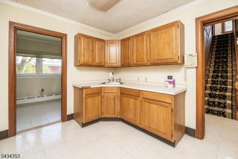 417 W Black Well St Ab Dover NJ 07801