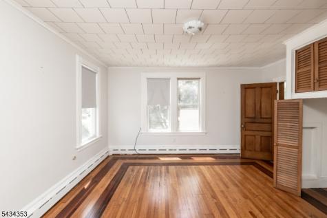 417 W Black Well St Ab Dover NJ 07801