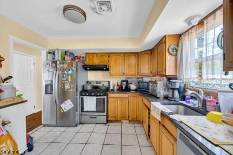26 Nancy Lane Piscataway NJ 08854