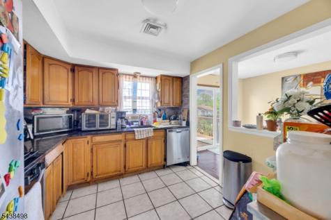 26 Nancy Lane Piscataway NJ 08854