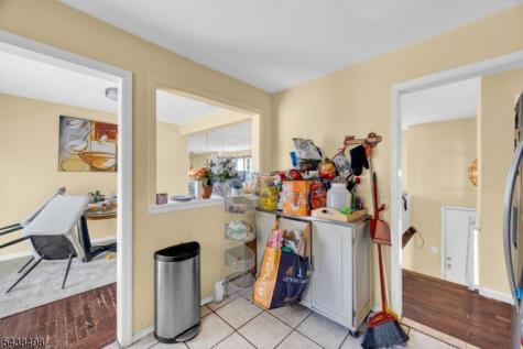 26 Nancy Lane Piscataway NJ 08854