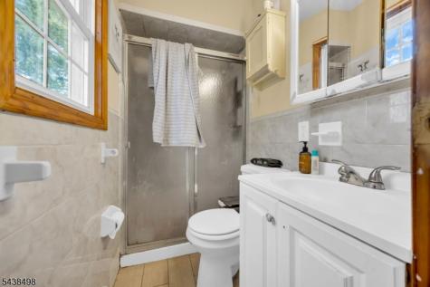 26 Nancy Lane Piscataway NJ 08854