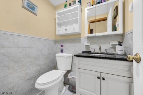 26 Nancy Lane Piscataway NJ 08854