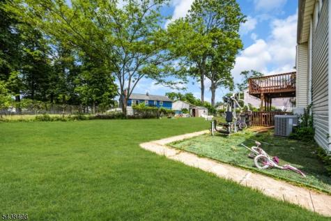 26 Nancy Lane Piscataway NJ 08854