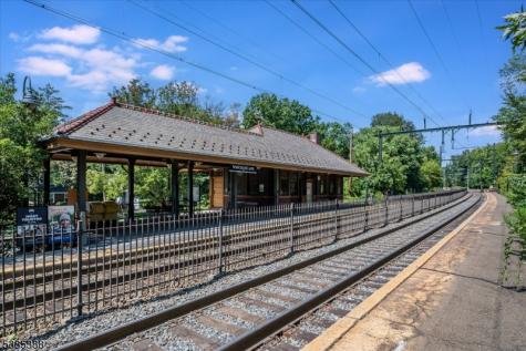 163 Park Street Montclair NJ 07042