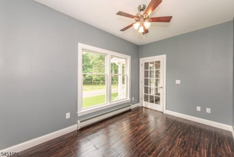 157 Halsey Road Hampton NJ 07860