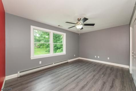 157 Halsey Road Hampton NJ 07860