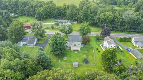 157 Halsey Road Hampton NJ 07860