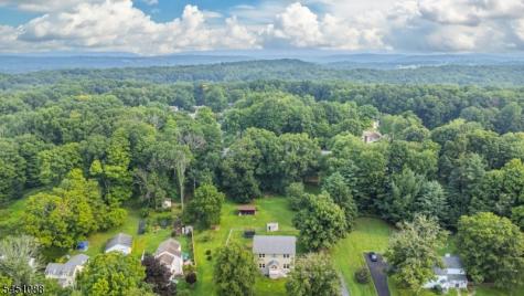 157 Halsey Road Hampton NJ 07860