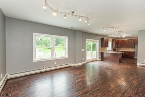157 Halsey Road Hampton NJ 07860