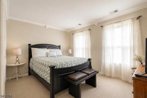 17 Cromwell Drive Chester NJ 07930